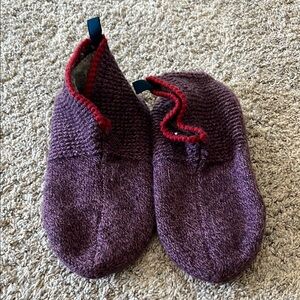 Womens Bombas sock slippers NWOT
